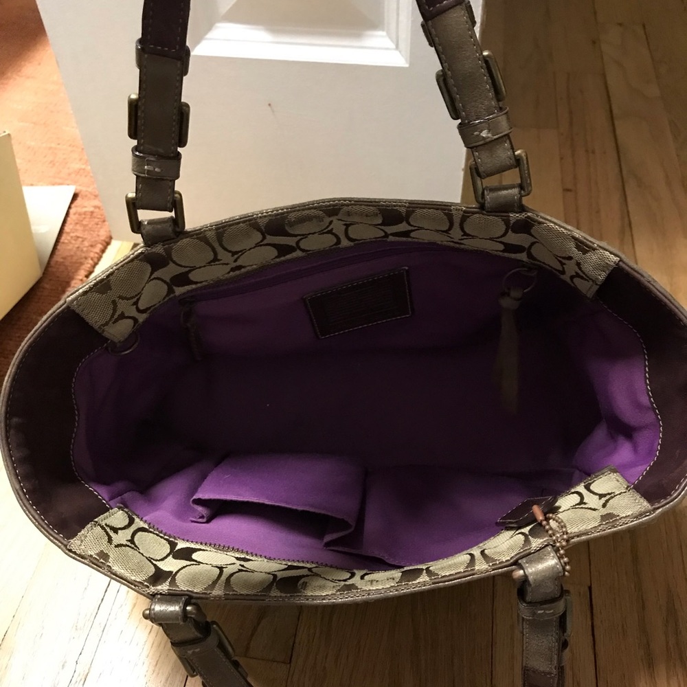 Coach Bag - Picture 3 of 3